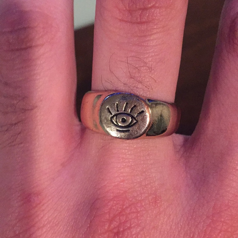 Men’s ring